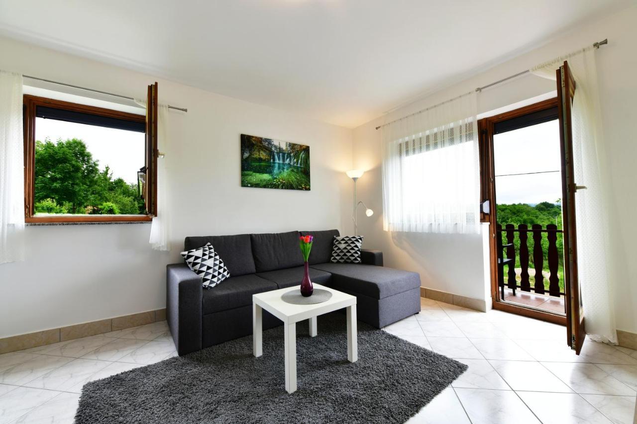 Apartman Mate Rakovica Exterior photo